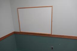 DRY ERASE BOARDS (X6)