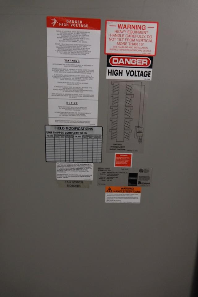 LIEBERT UN-INTERRUPTIBLE POWER SUPPLY 225KVA 480V/3PH