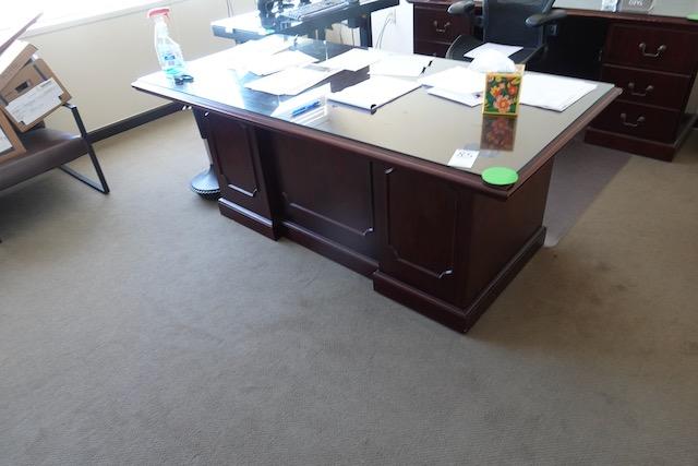 DESK, CREDENZA & FILE CABINET X1