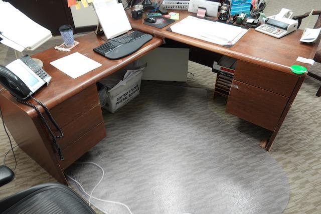 DESK W/RETURN