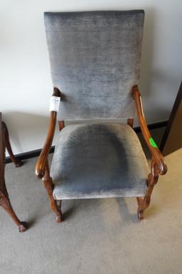 CHAIRS (X2)