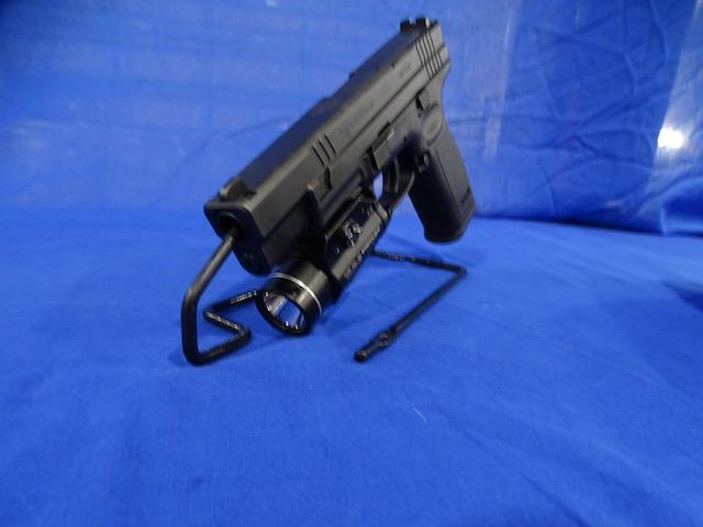 SPRINGFIELD XD .45 STREAMLIGHT LIGHT/LASER W/2 MAGS S/N: US625702