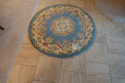 4’ ROUND AREA RUG (X2)