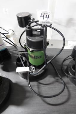 SUMP PUMP