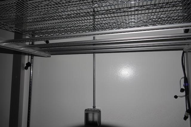 ROLLING METRO SHELF W/GROW LIGHT