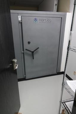 6’6”X10’6” WALK IN SAFE ROOM