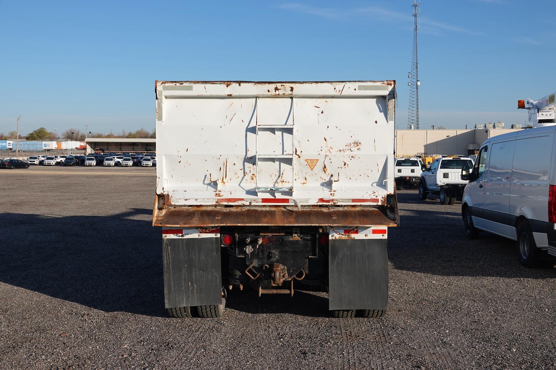 2005 PETERBILT 379