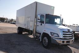 2017 HINO 338 BOX