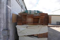 BUNDLE OF SIDING APPROX 252 PCS X1