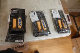 DIGITAL THERMOMETER (X2)