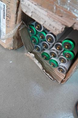 FLUORESCENT BULBS X1