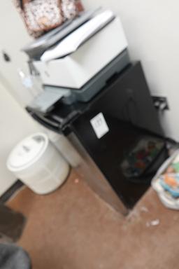 APARTMENT REFRIGERATOR
