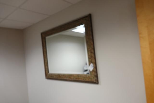 MIRROR & WALL ART X1