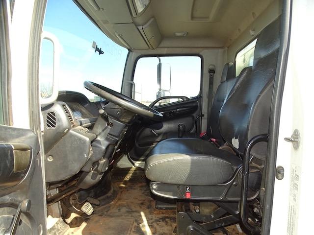 2012 HINO 338