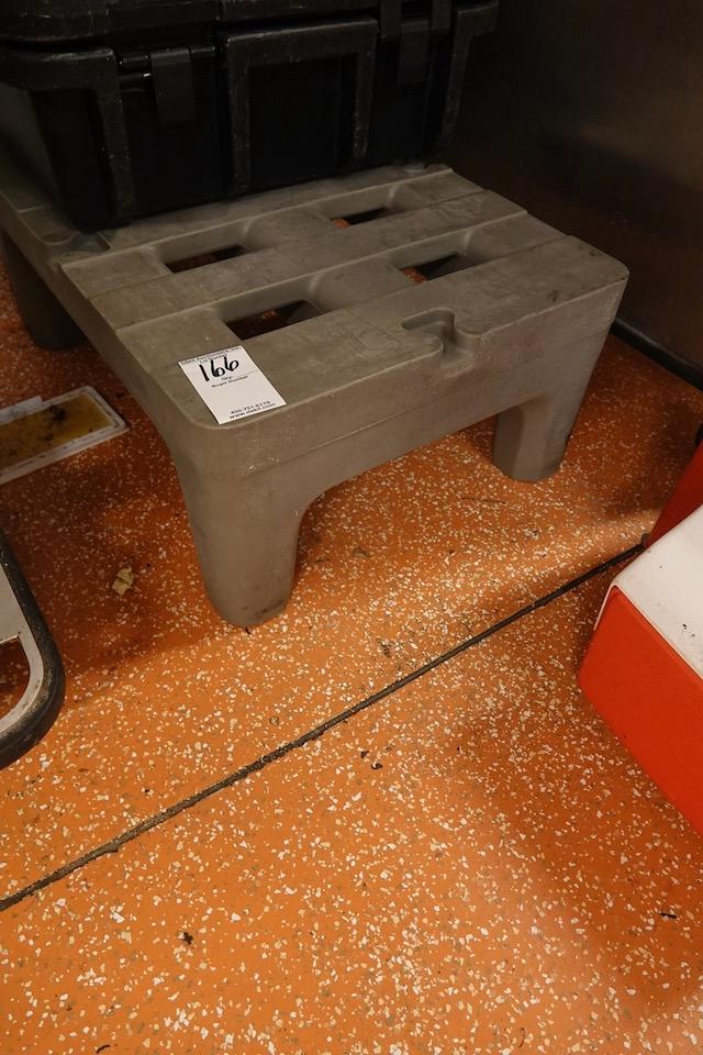 DUNNAGE RACK