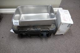 CAMBRO BOX & S/S PAN X1