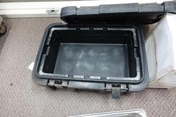 CAMBRO BOX & S/S PAN X1