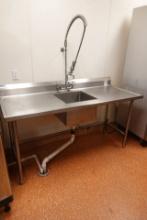 SINGLE COMPARTMENT S/S SINK W/FAUCT & SPRAYER