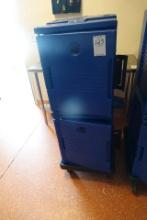 CAMBRO HOT/COLD TRANSPORT CABINET W/CART