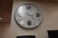 LARGE WALL CLOCK
