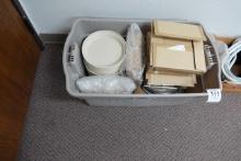 TOTE OF CENTERPIECE MIRRORS