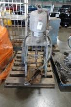 GRACO POWER FLO AIR-POWERED PUMP PAINT SPRAYER BULLDOG SERIES TYPE:65