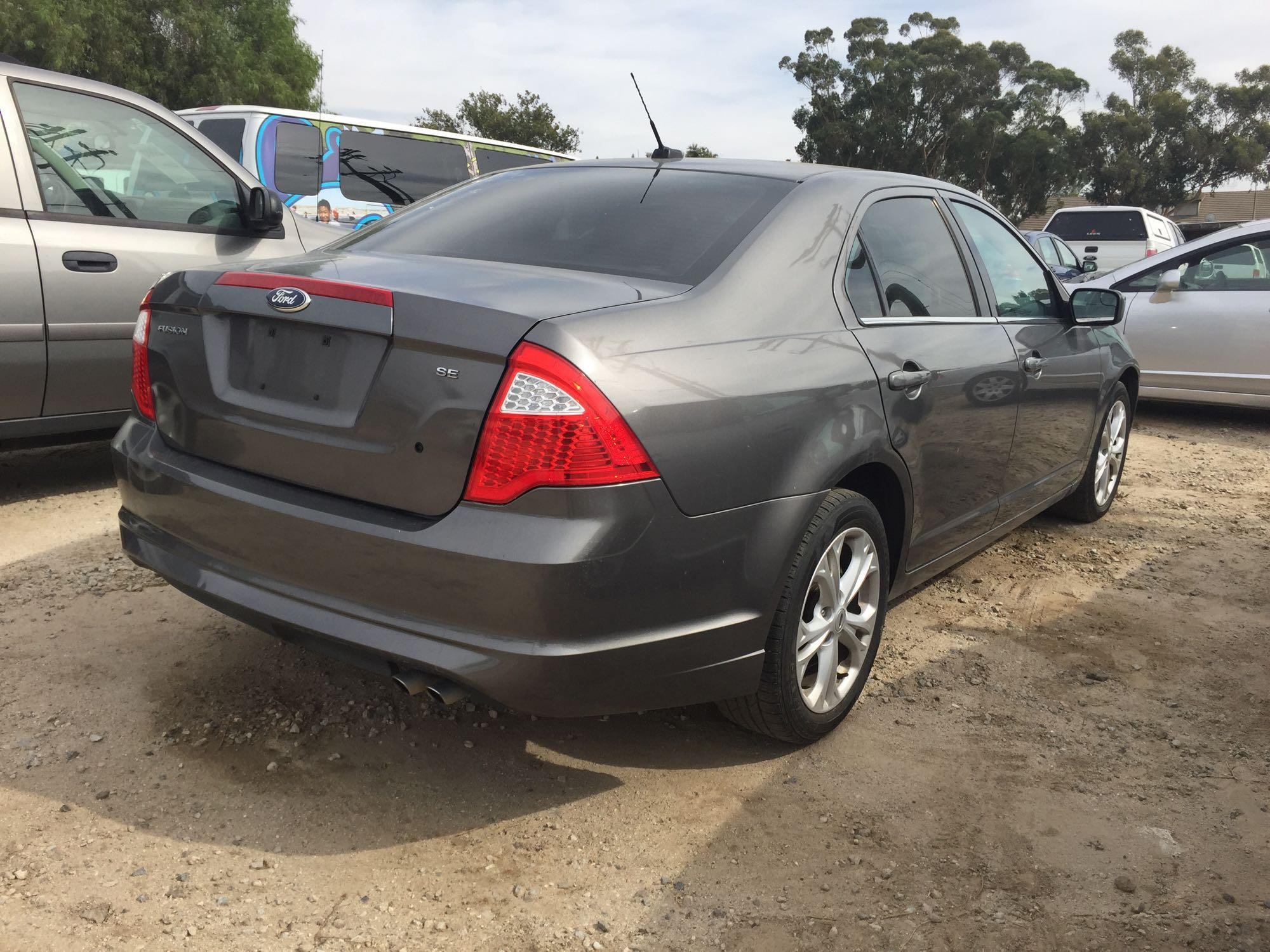 2012 FORD FUSION SE