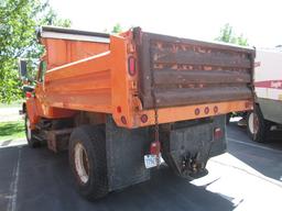 2001 INTL 4900 DUMP
