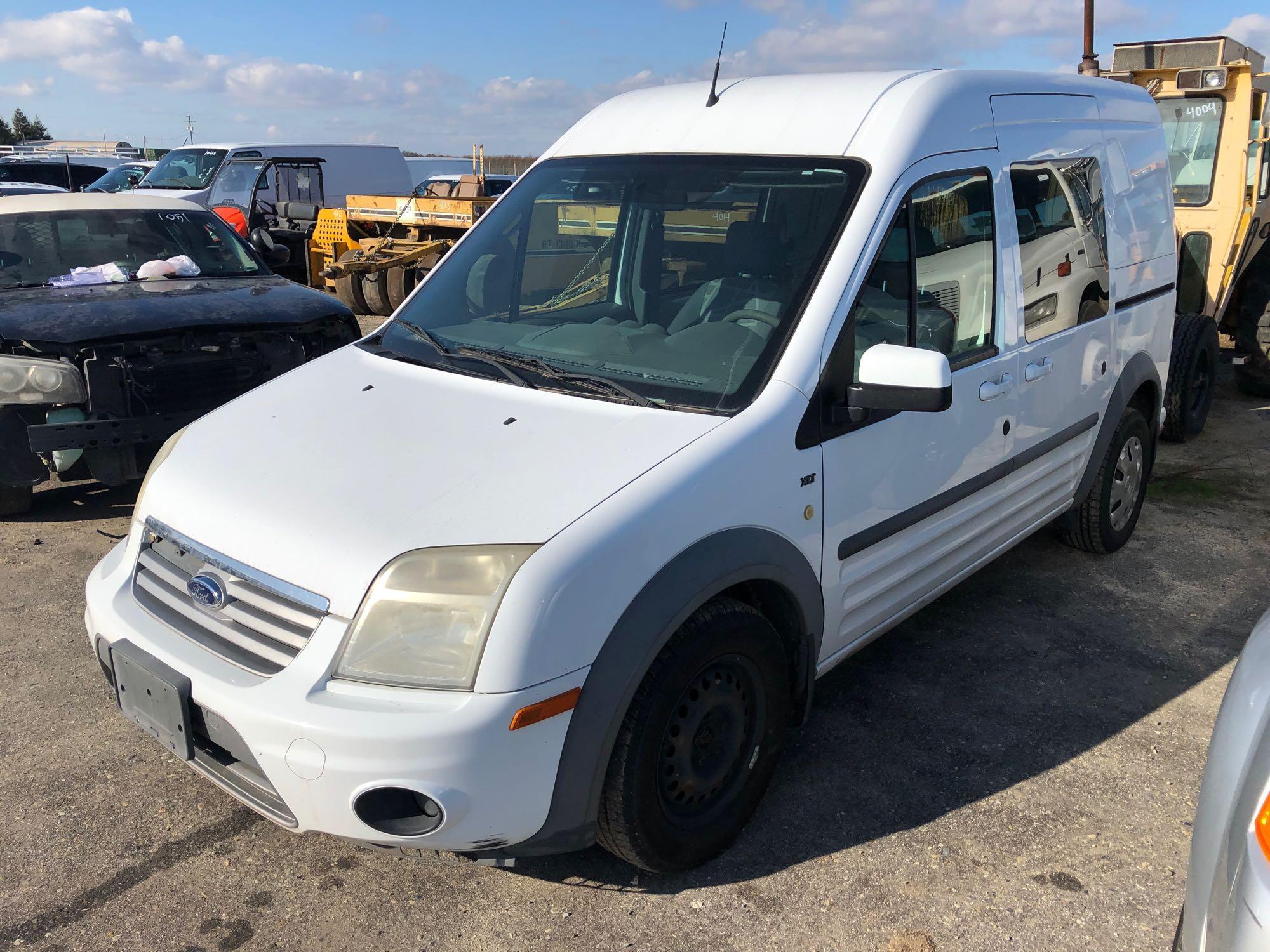 2011 FORD TRANSIT CONNECT