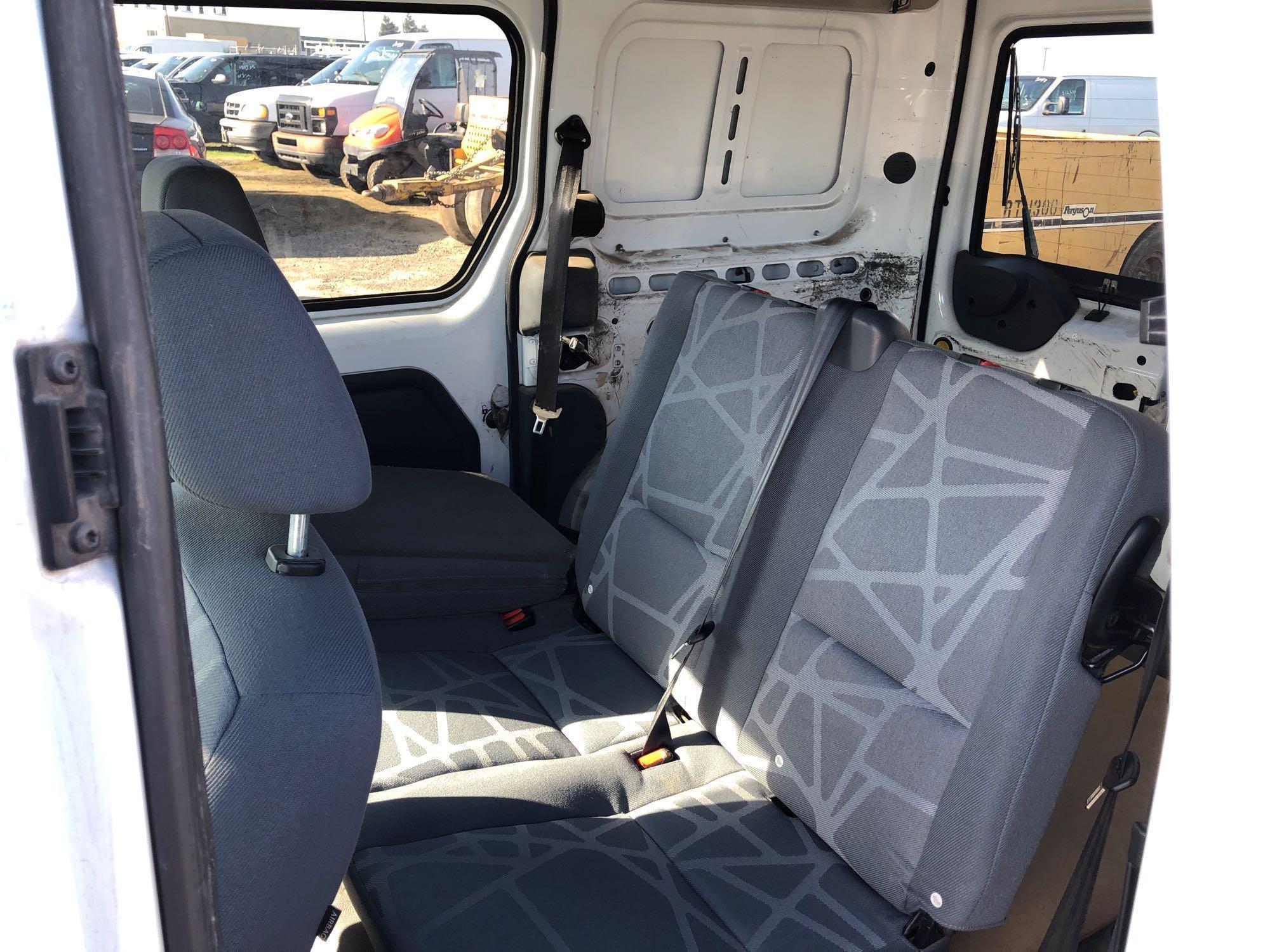 2011 FORD TRANSIT CONNECT