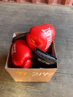 BOXING GLOVES TAXABLE