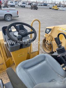 2011 CAT CB22 ROLLER
