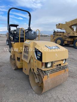 2011 CAT CB22 ROLLER