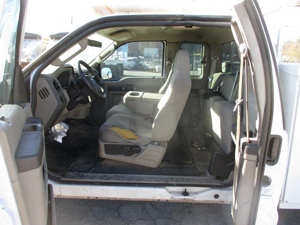 2008 FORD F-250XL UTILITY