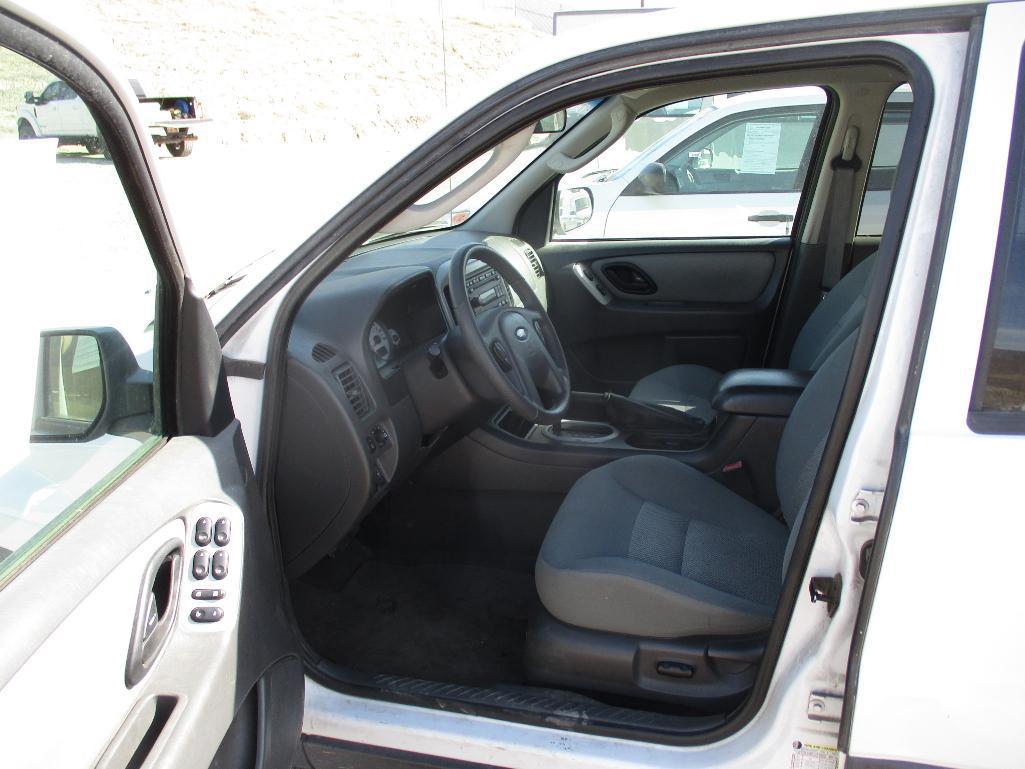 2006 FORD ESCAPE XLT