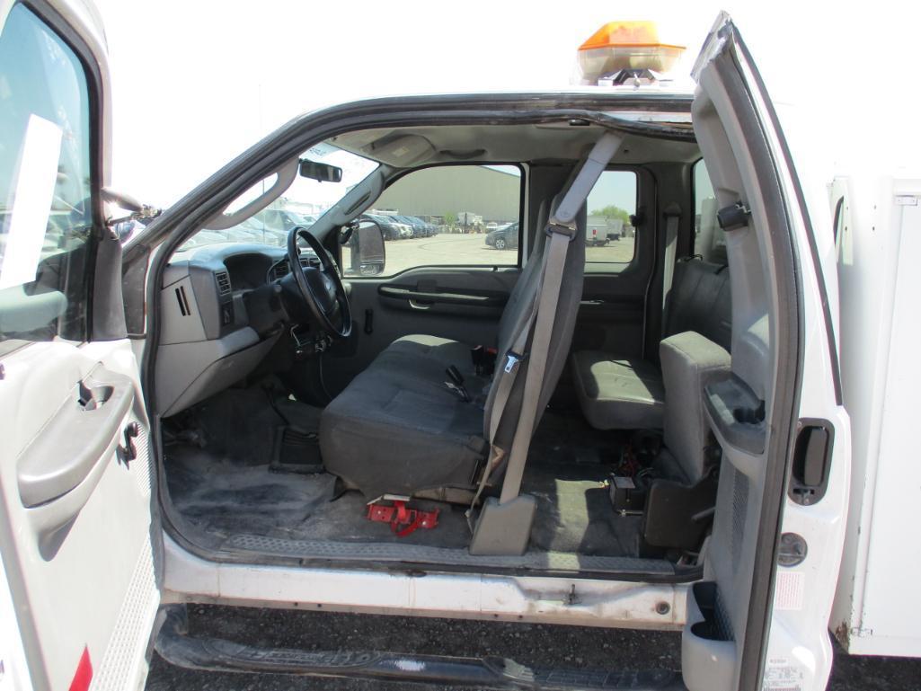 2003 FORD F-350XL UTILITY