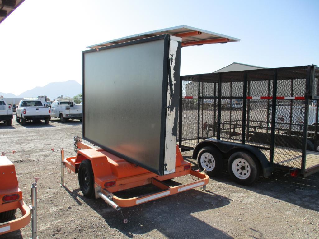 2003 ADDCO DH1000 SIGN BOARD