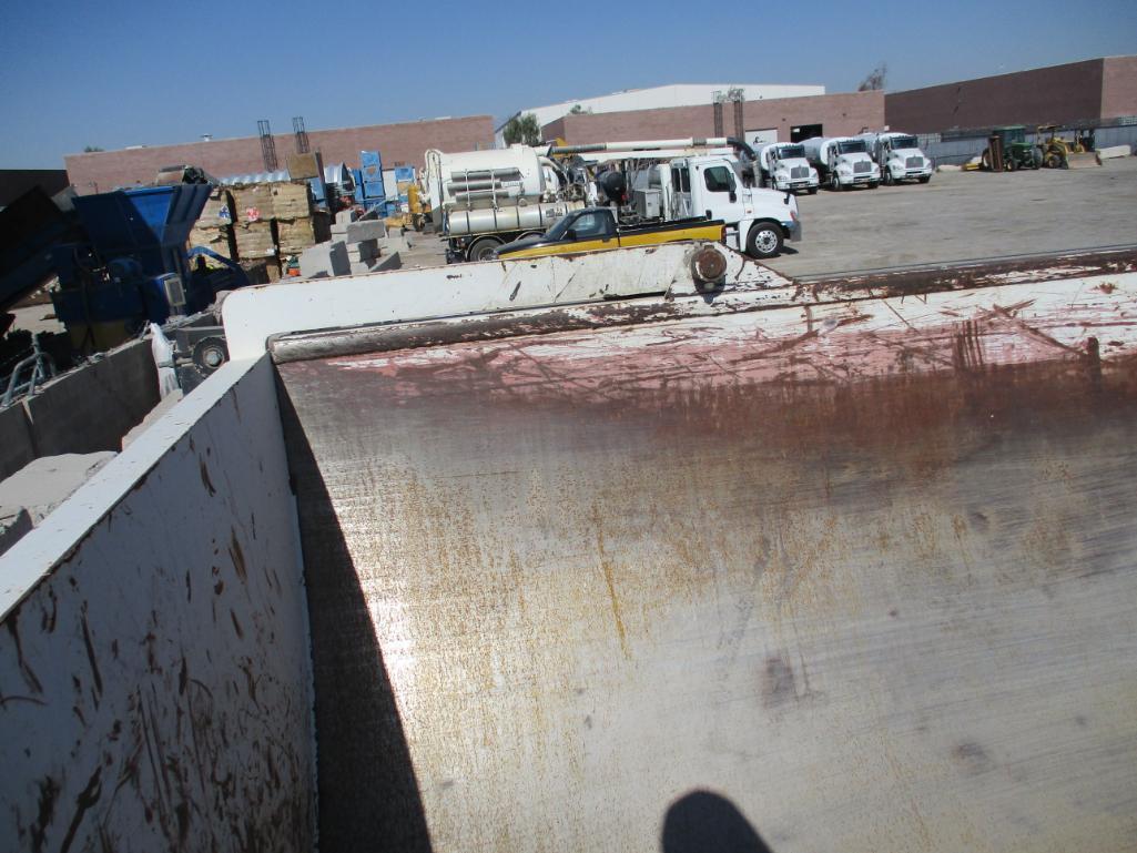 2005 CONSTRUCTION SPECIALIST HRD-33 END DUMP
