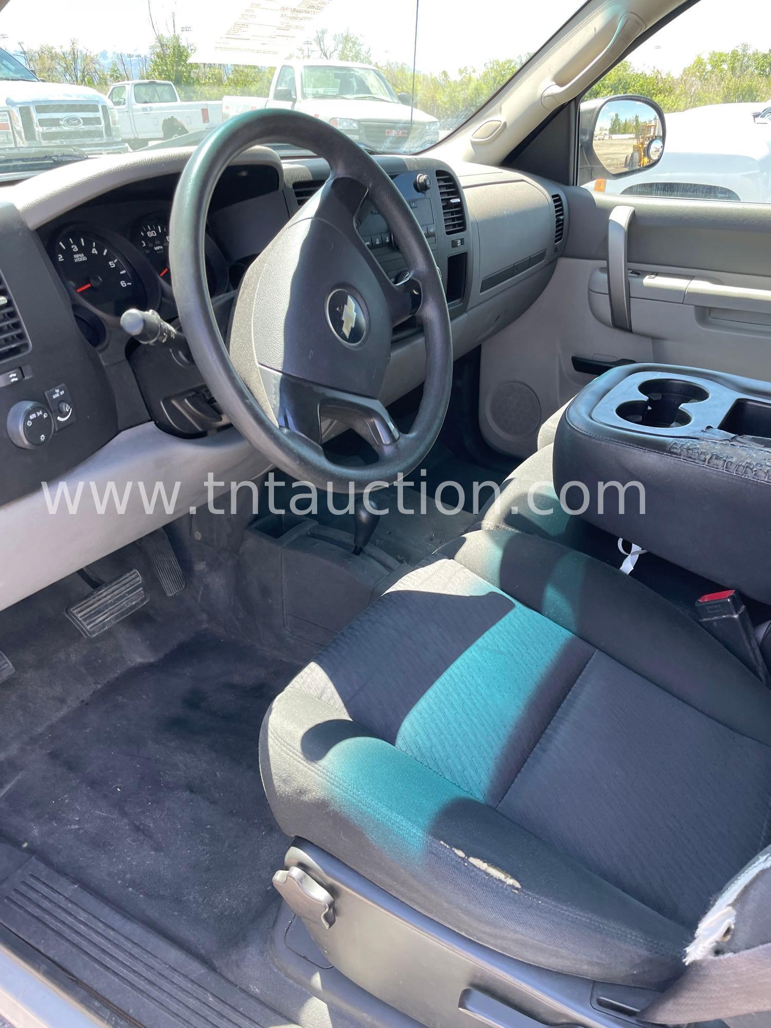 2010 CHEV 1500 4X4