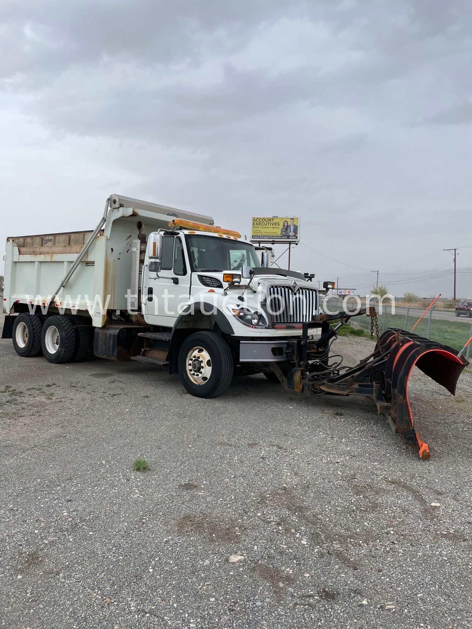 2008 INTL WORKSTAR