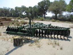 JOHN DEERE TOWABLE DISC