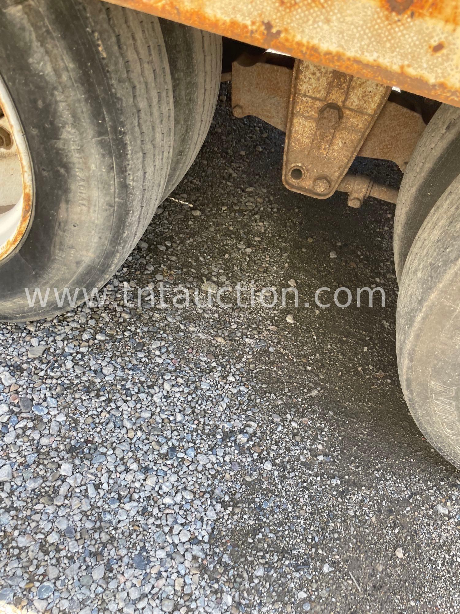 1997 TRAILMAX 30' TRAILER
