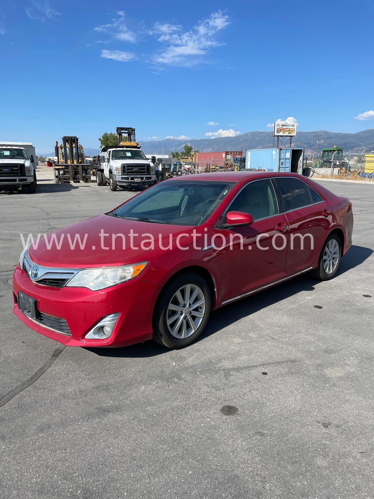 2014 Toyota Camry Hybrid