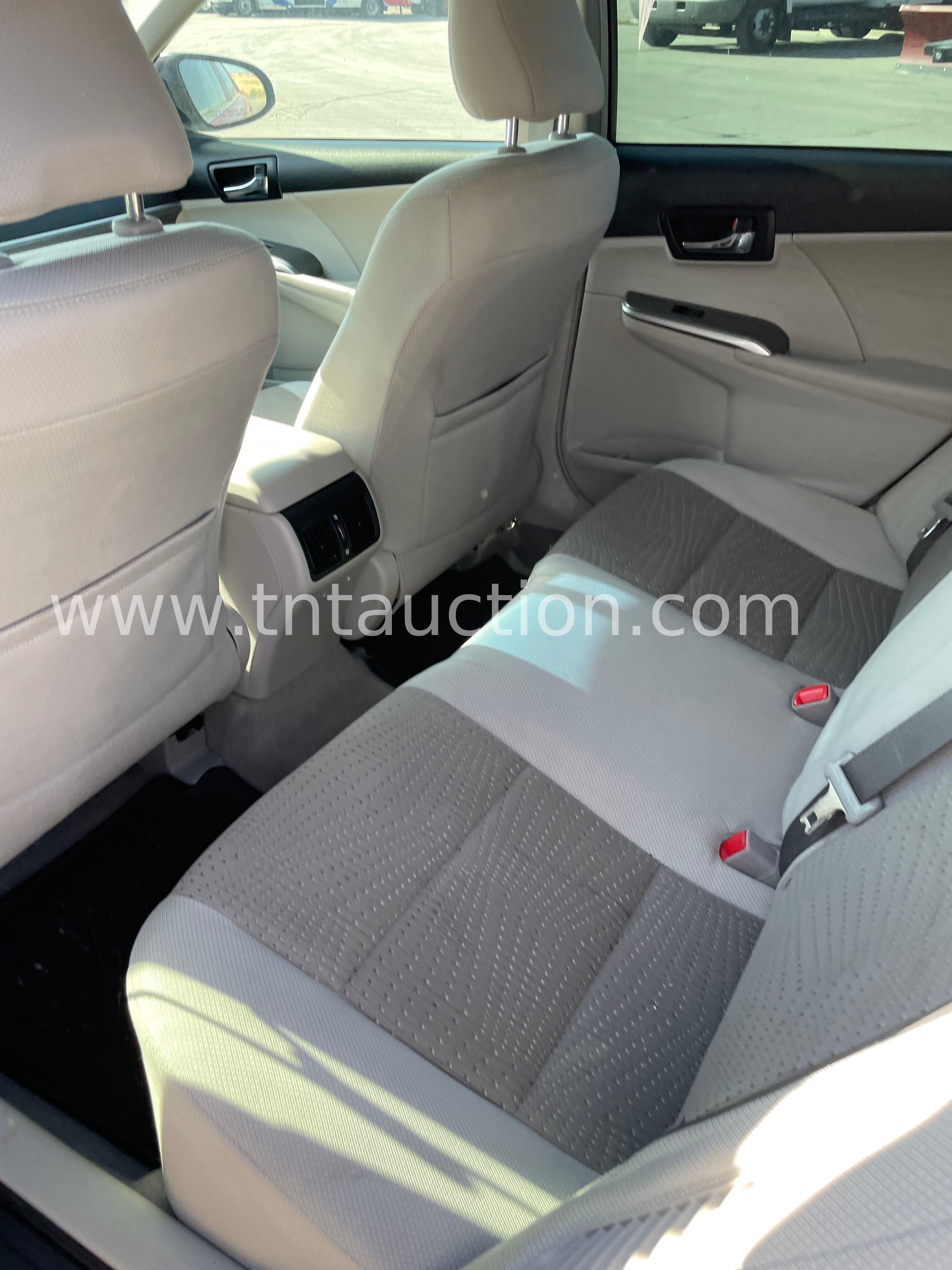 2014 Toyota Camry Hybrid