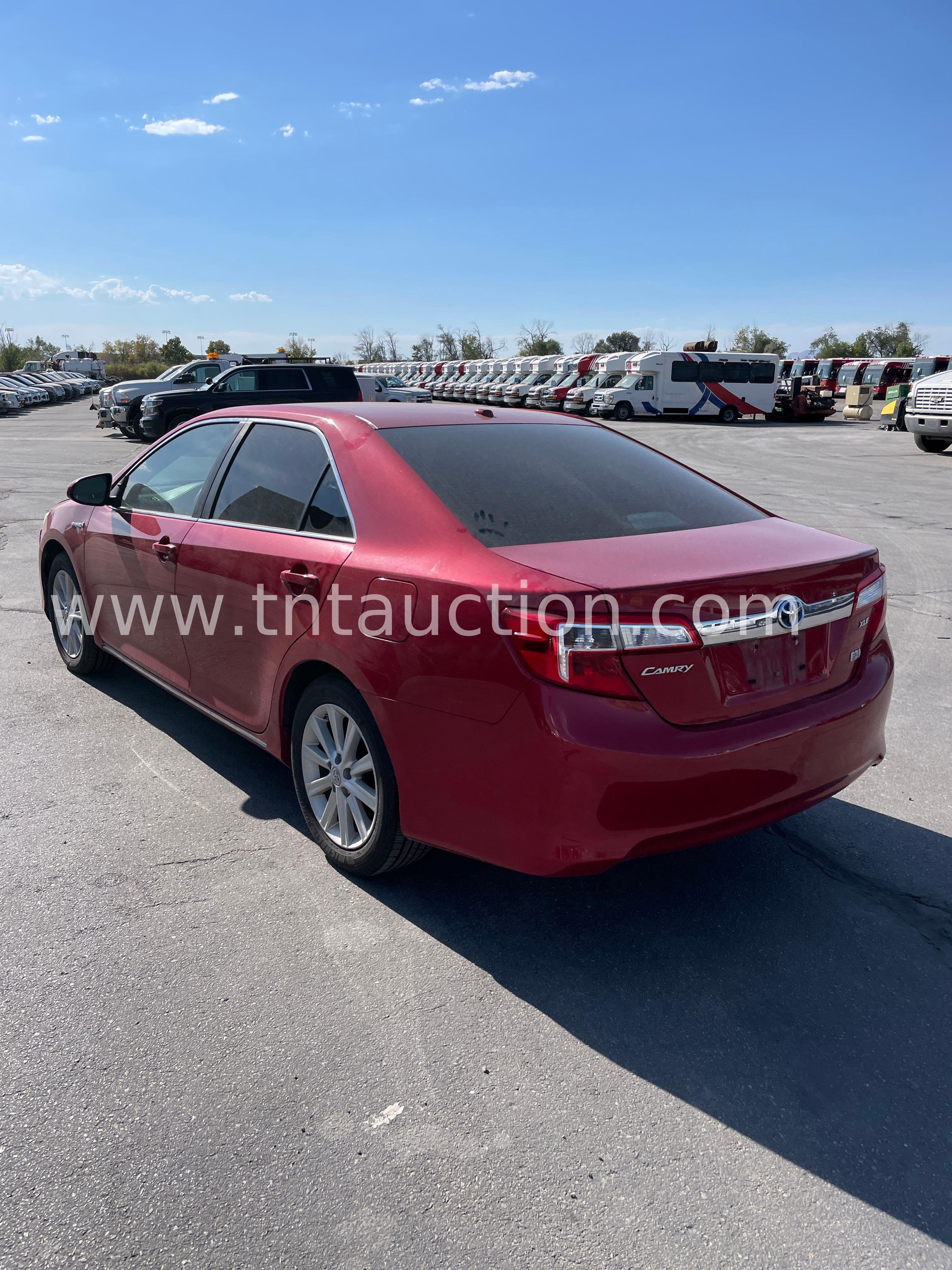 2014 Toyota Camry Hybrid