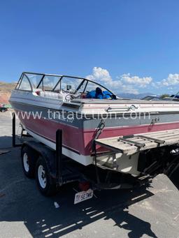 1988 Reinell Boat
