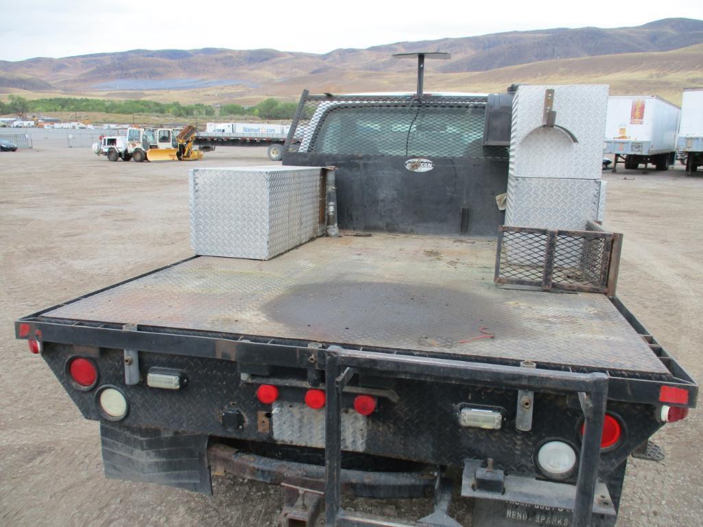 2004 Ford F-250 XL Flarbed