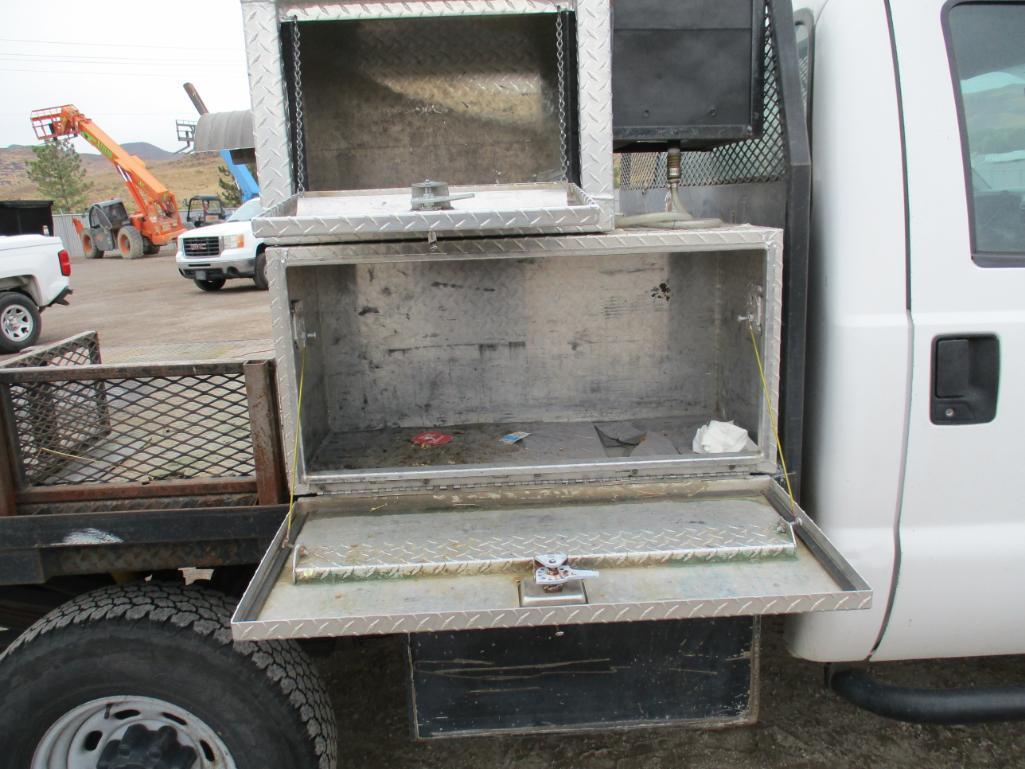 2004 Ford F-250 XL Flarbed