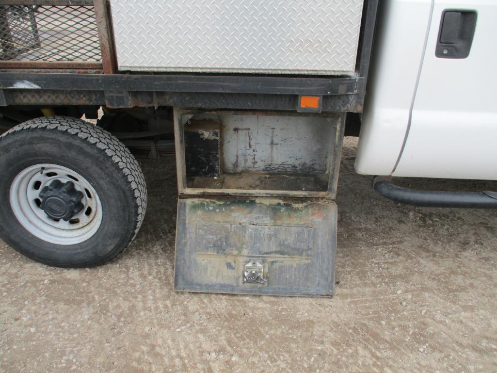 2004 Ford F-250 XL Flarbed