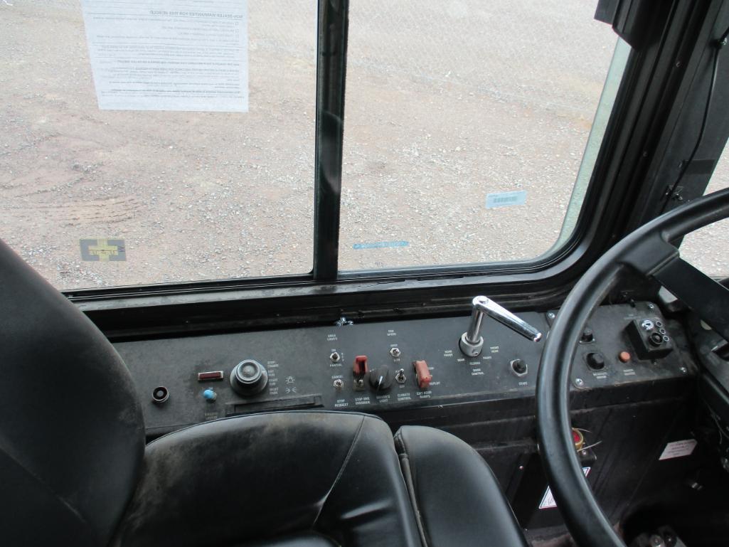 2010 New Flyer DE60LFA Transit Bus